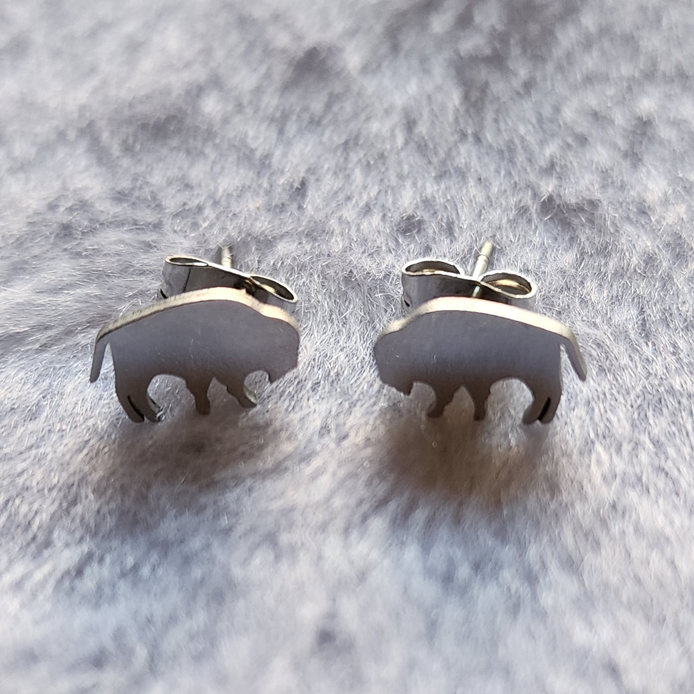 Stainless Steel Buffalo Studs