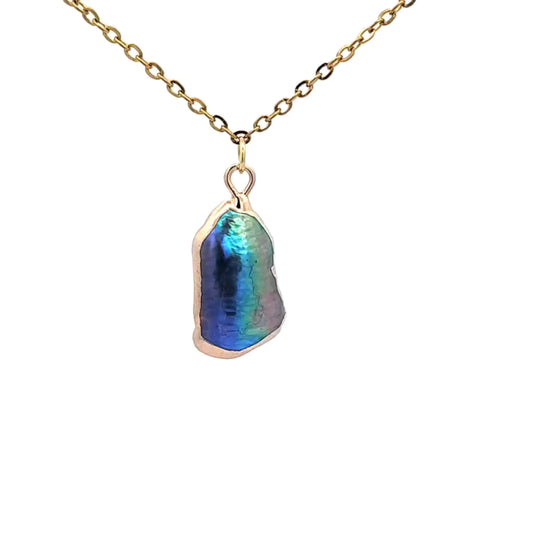 Iridescent Freshwater Pearl Pendant