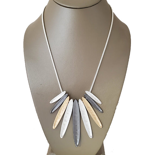 3 Tone Matte Bib Rhodium Necklace - The Pearl & Stone Jewelry