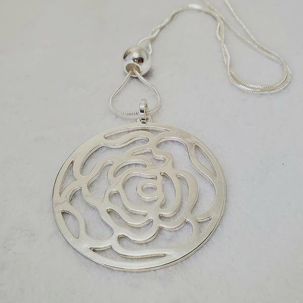 Carnation Centric Rhodium Necklace - The Pearl & Stone Jewelry