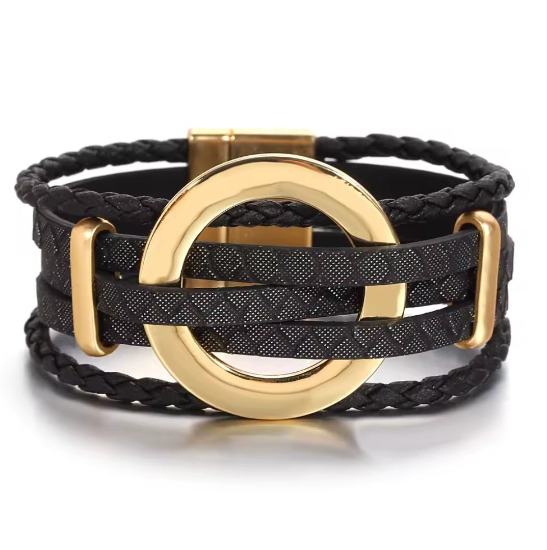 Chic Circle Cuff