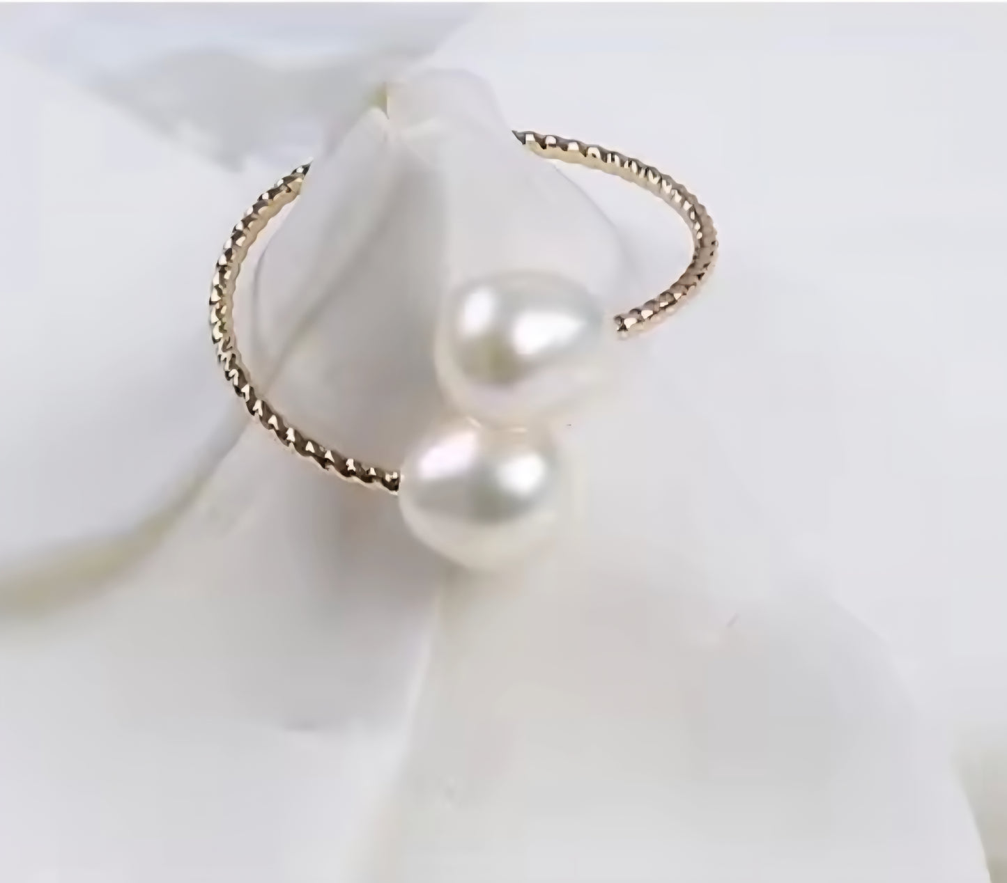 Pearl Ring