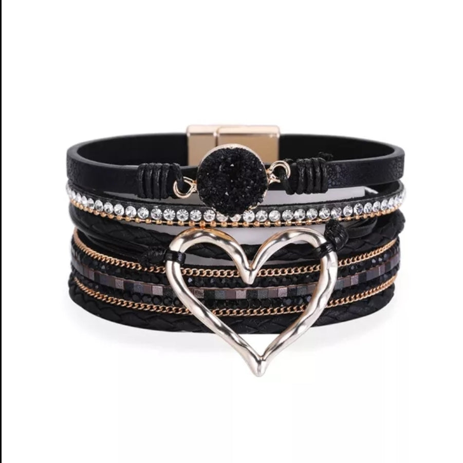Kiki's Heart Bracelet - The Pearl & Stone Jewelry 
